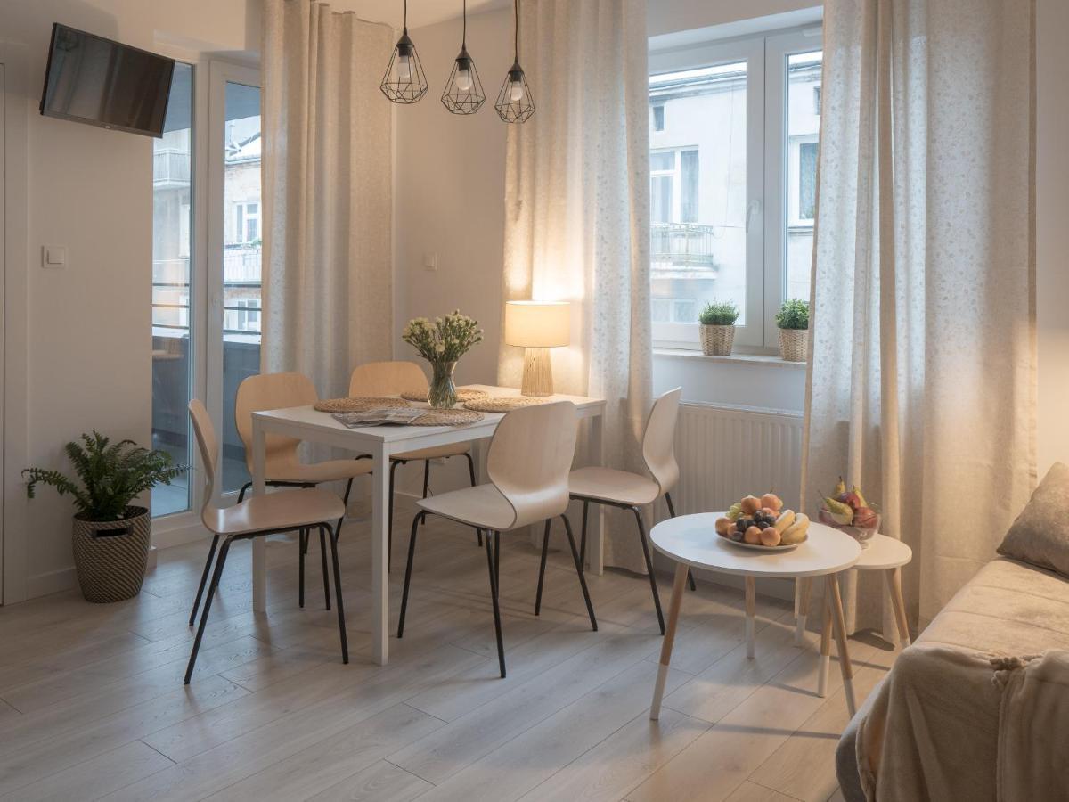 Apartament Clever 1 Kamienica Grochow Warsaw Luaran gambar