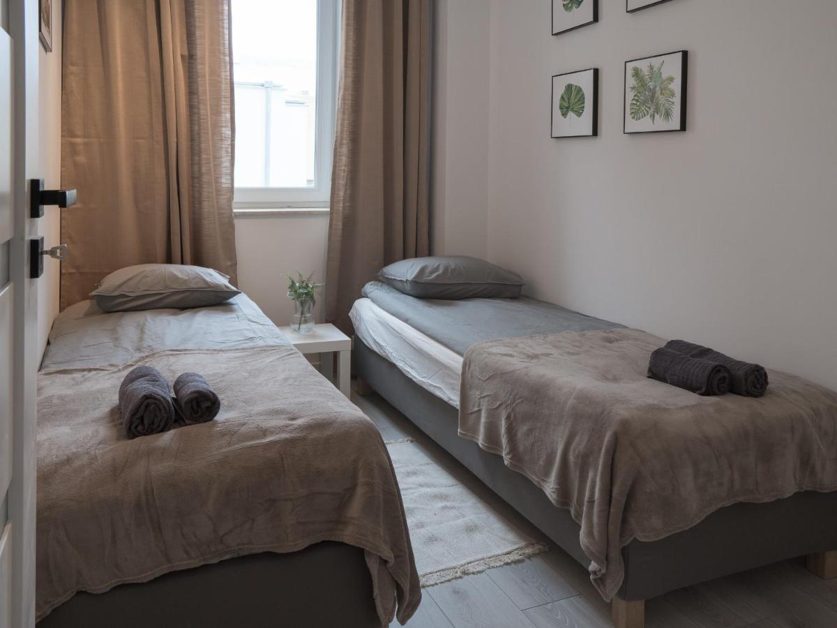 Apartament Clever 1 Kamienica Grochow Warsaw Luaran gambar